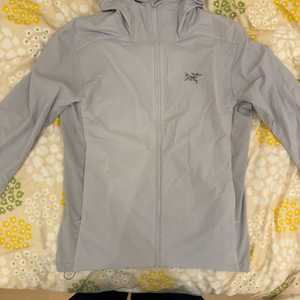 아크테릭스 아톰 SL 후디 솔리큐드 팝니다.