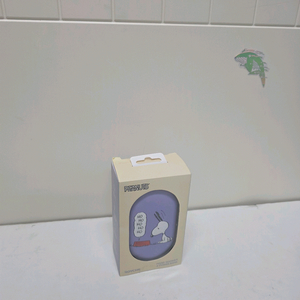 스누피 보조배터리 충전식 손난로 전자 핫팩 휴대용 겨울