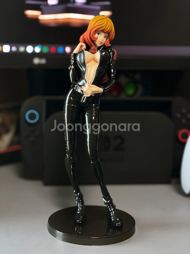 반프레스토 루팡3세 미네 후지코 2종 판매합니다.--2