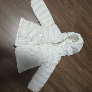 몽클레르 앙팡 여아패딩
