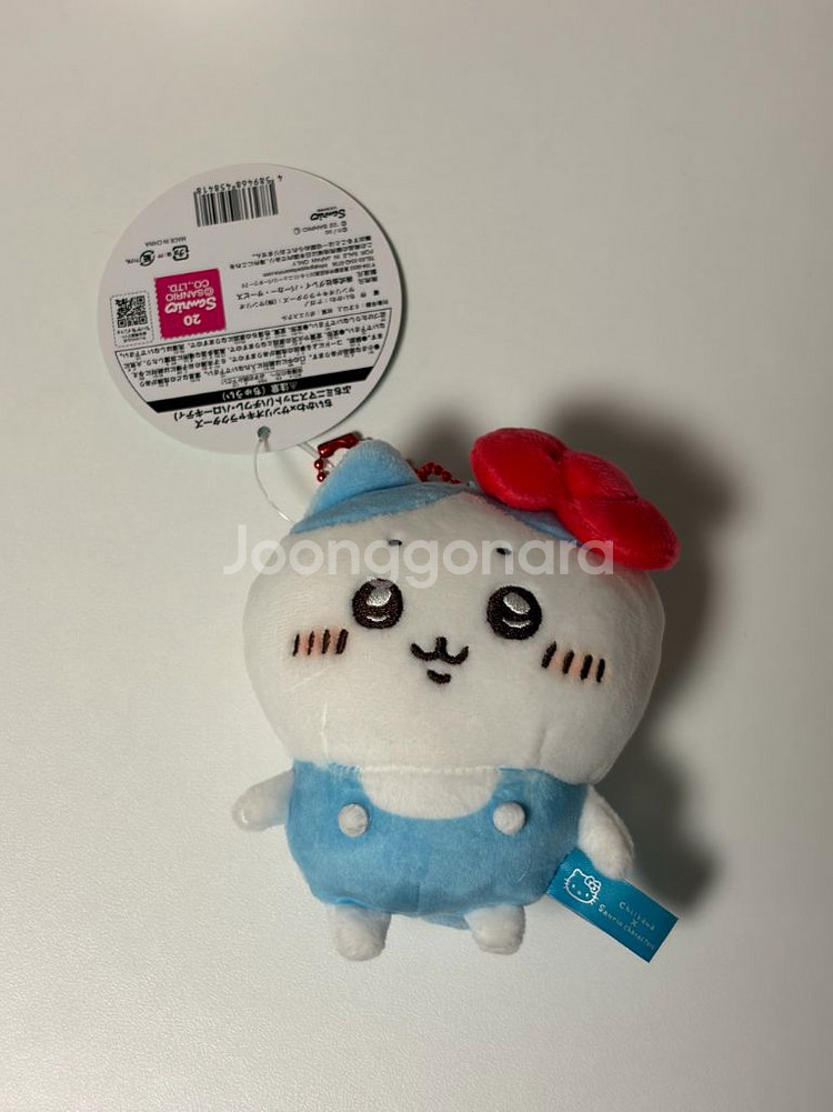 치이카와 산리오 콜라보 하치와레 헬로키티 마스코트--0