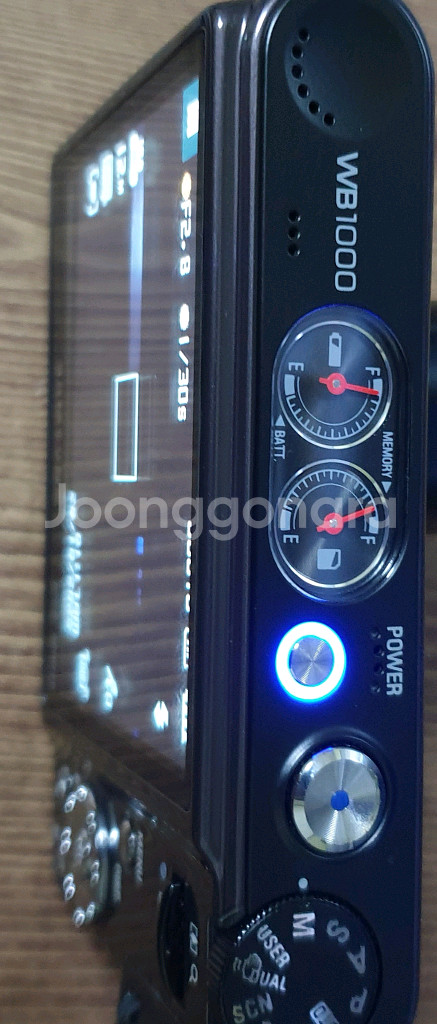 WB1000 아날로그디카. 니코로빈 피규어--0