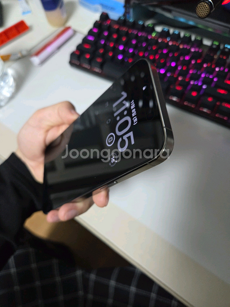 아이폰15프로맥스 256 애케풀 8월말까지--4