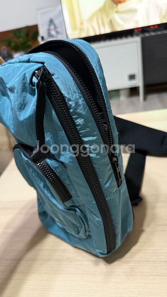 코오롱스포츠 슬링백--2