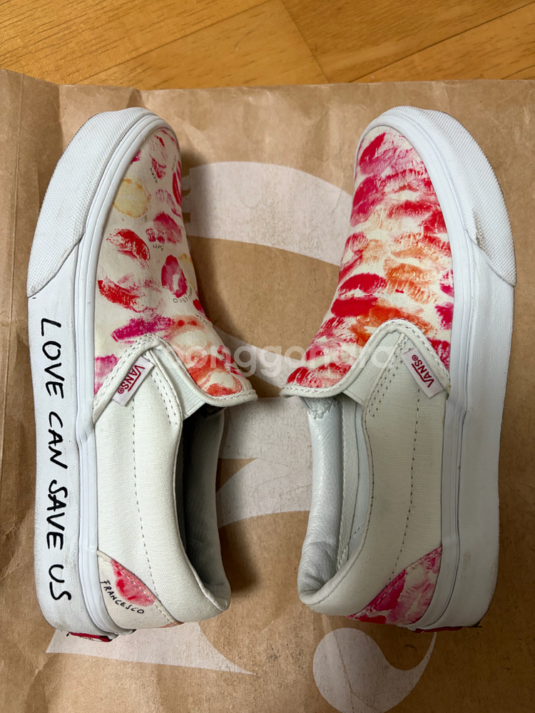 (235) 반스 슬립온 프라이드 OTW 키스--4