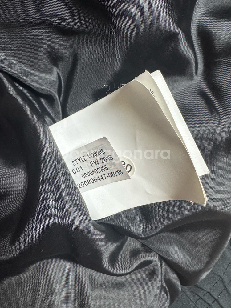 언더아머 덕다운 숏패딩 블랙 택포--9