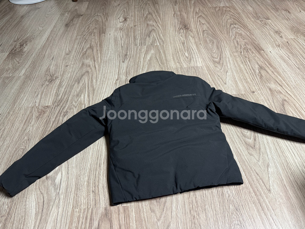 언더아머 덕다운 숏패딩 블랙 택포--4