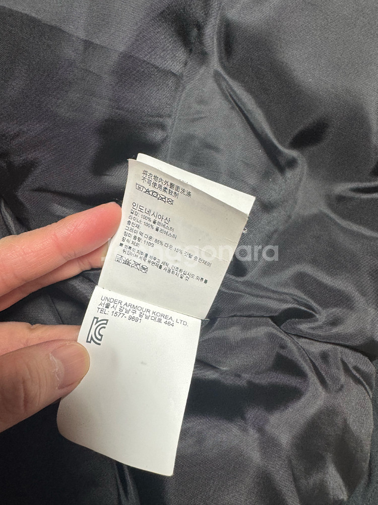 언더아머 덕다운 숏패딩 블랙 택포--8