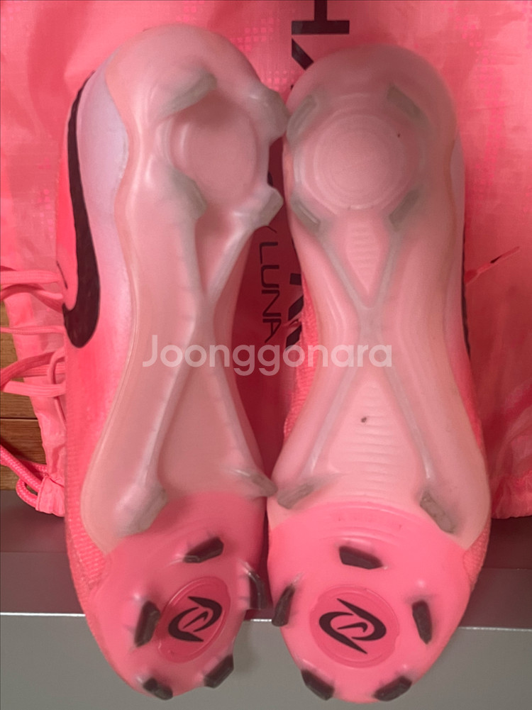 나이키 축구화 팬텀 루나2 엘리트 핑크fg--3