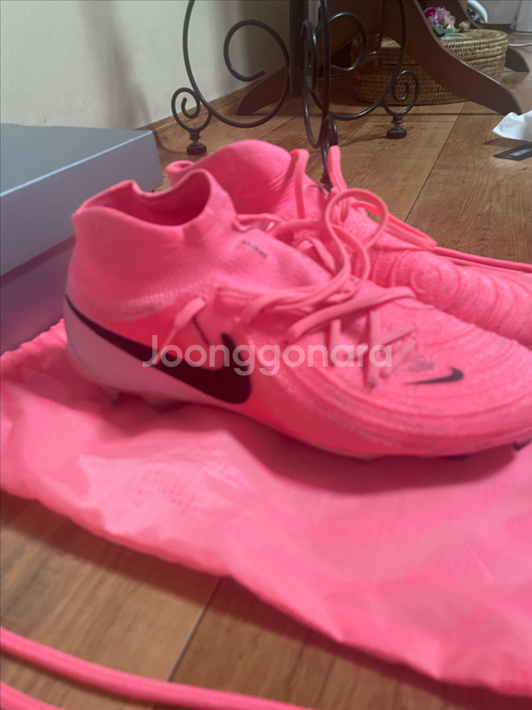 나이키 축구화 팬텀 루나2 엘리트 핑크fg--2