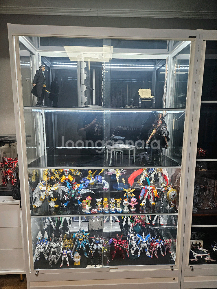 마이뮤지엄 피규어 장식장 판매--2