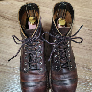 레드윙 8085 아이언레인저 7.5ee 팔아요