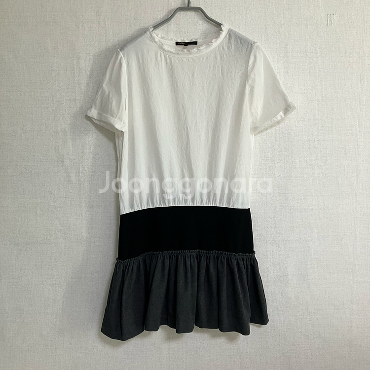 maje 마쥬 화이트 비스코스 원피스--0