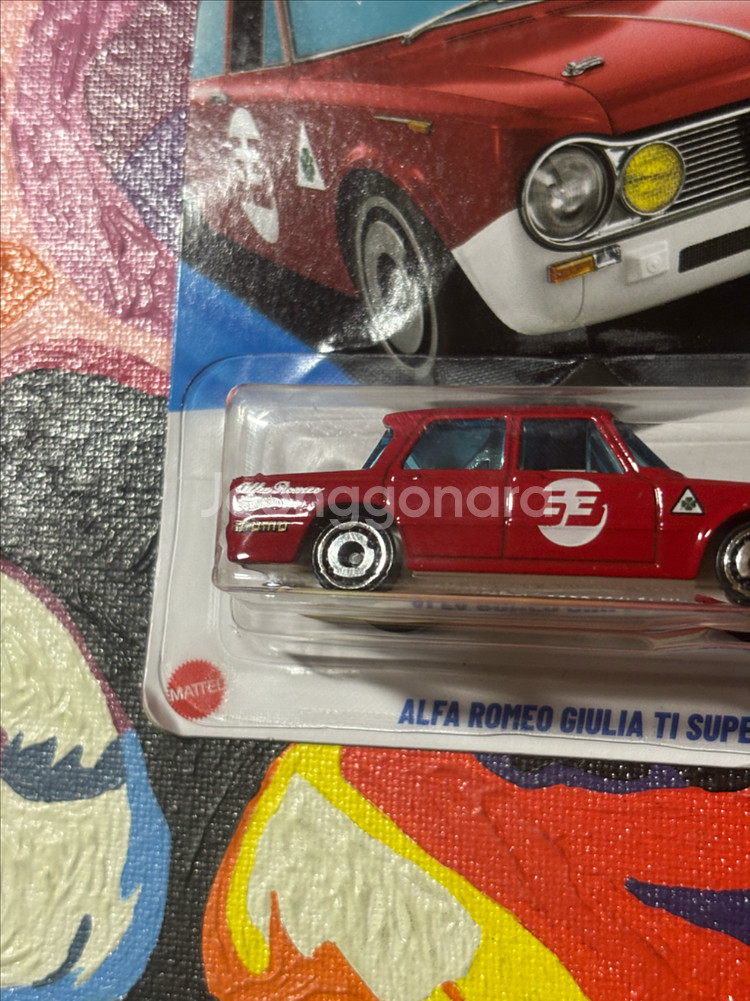 미개봉) 알파 로메오 줄리아 슈퍼 다이캐스트 핫휠 인테리어 소품--3
