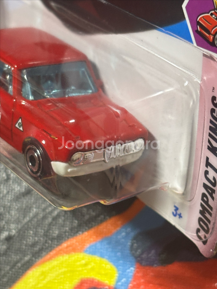 미개봉) 알파 로메오 줄리아 슈퍼 다이캐스트 핫휠 인테리어 소품--5