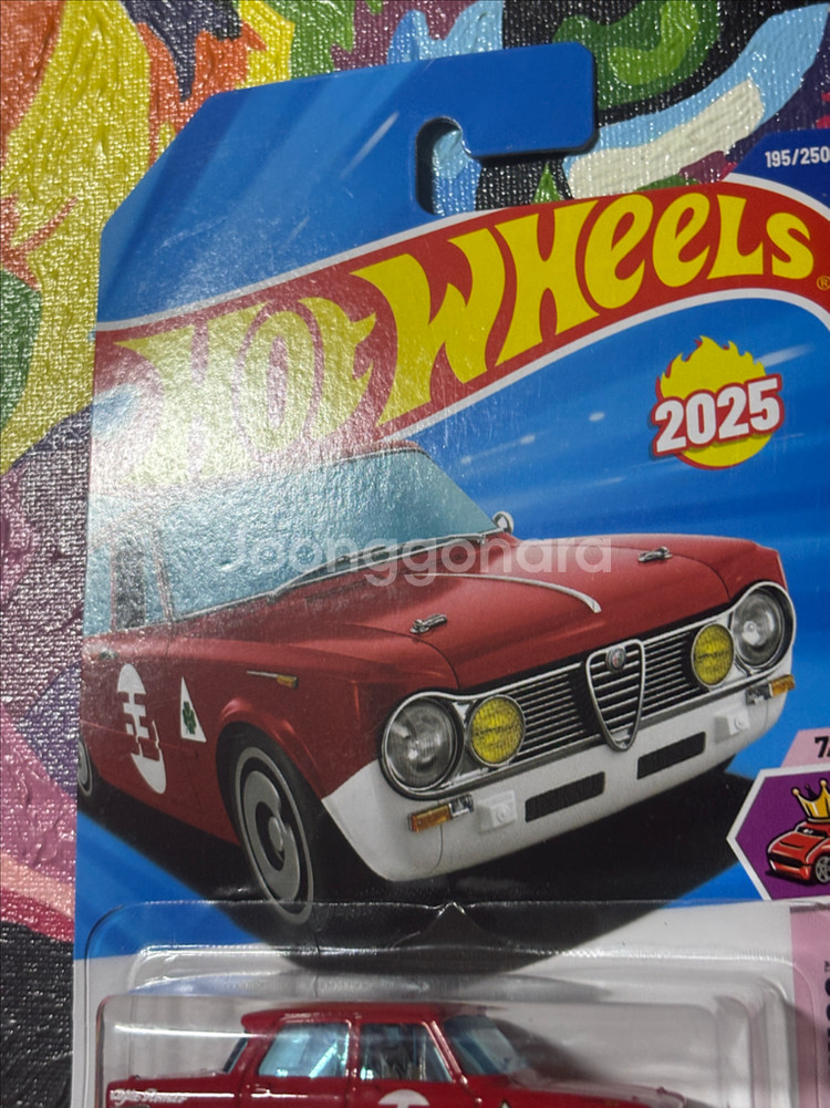 미개봉) 알파 로메오 줄리아 슈퍼 다이캐스트 핫휠 인테리어 소품--1