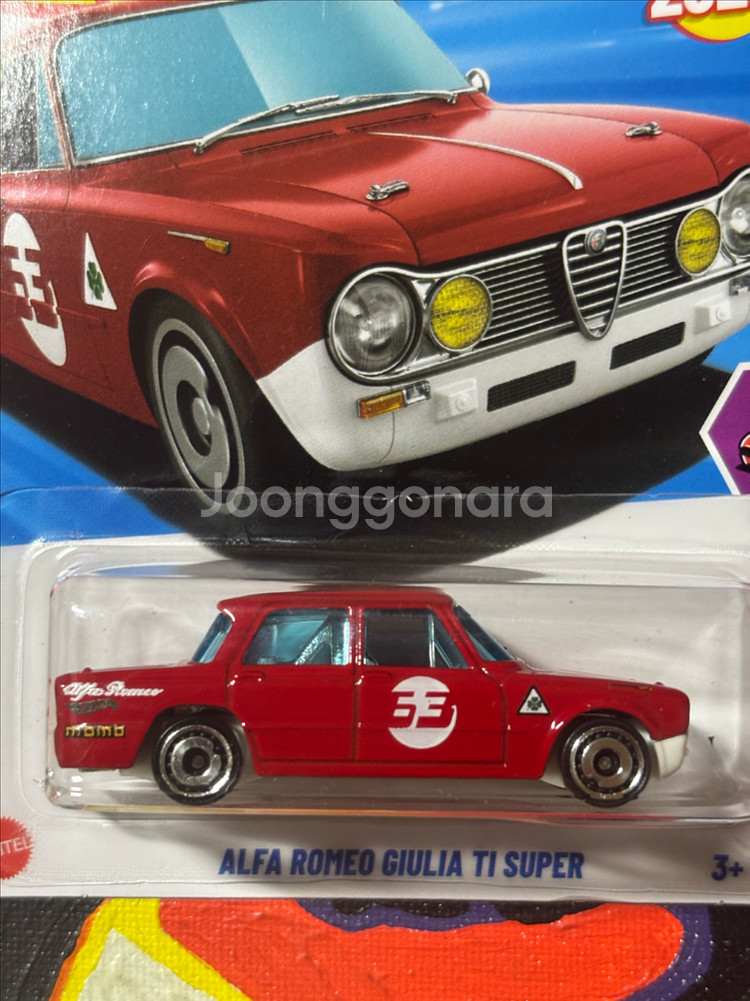 미개봉) 알파 로메오 줄리아 슈퍼 다이캐스트 핫휠 인테리어 소품--4
