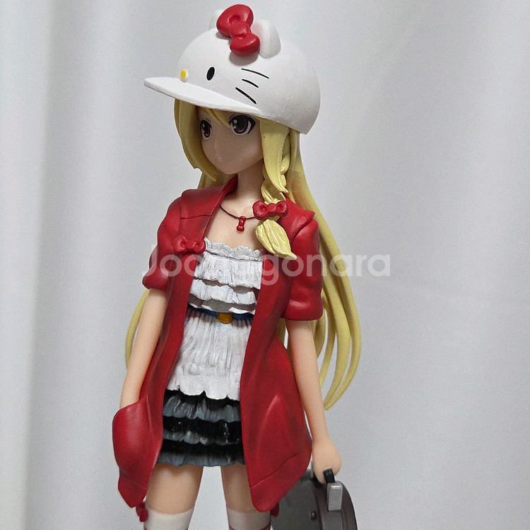 고전 헬로키티와 함께 콜라보 리오 미소녀 피규어--2