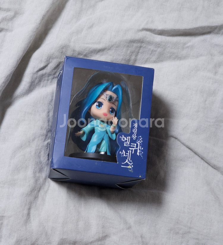 정령왕 엘퀴네스 공식 피규어--0