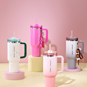 스타벅스 스탠리 켄처그린페블 핑크 그레이 러브 멀티 키체인 홀리데이 프렌즈 미니백