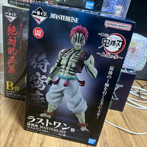 미개봉)귀멸의칼날 상현3 아카자 라스트원 피규어 제일복