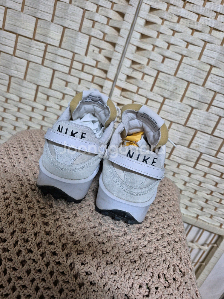 나이키정품여성운동화240--1