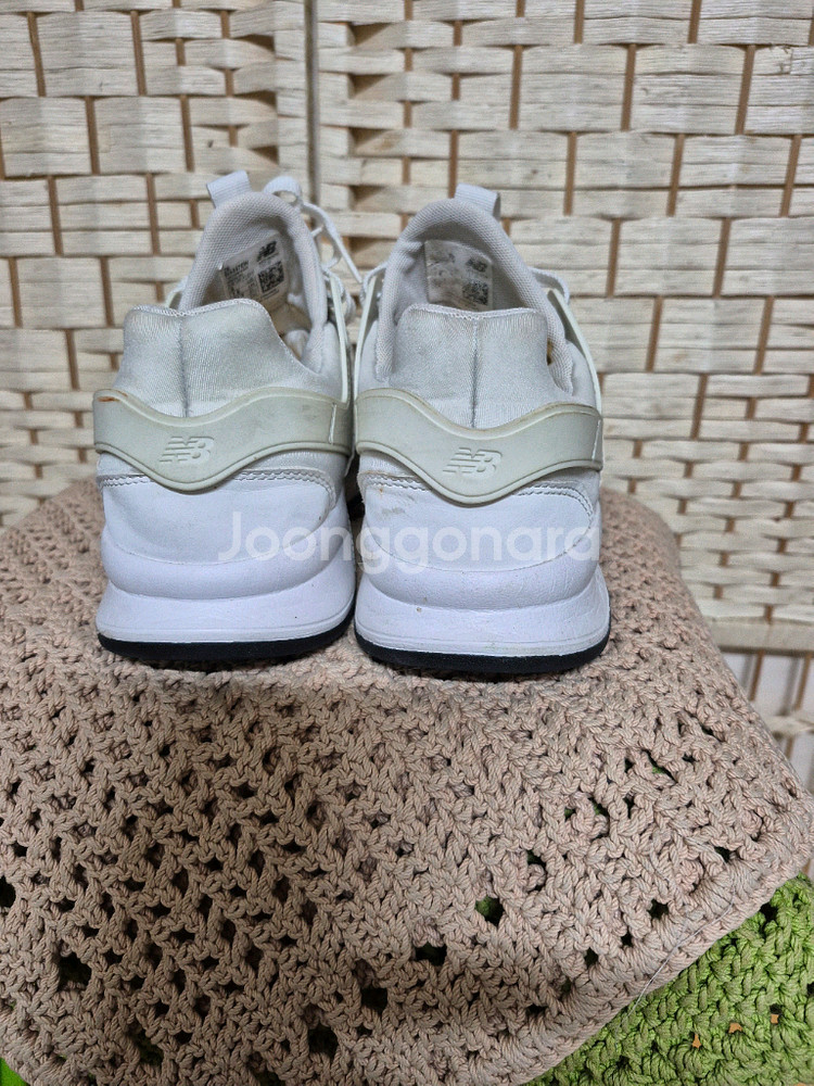 뉴발란스정품성인스니커즈260--5