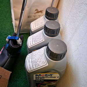 기어오일 디퍼런셜오일 Mobilube 1 SHC 75W-90(bmw f07에 사용함) 3개(3l)