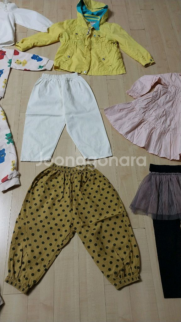 여아100호 모이몰른 패딩 조끼 일괄 택포--1