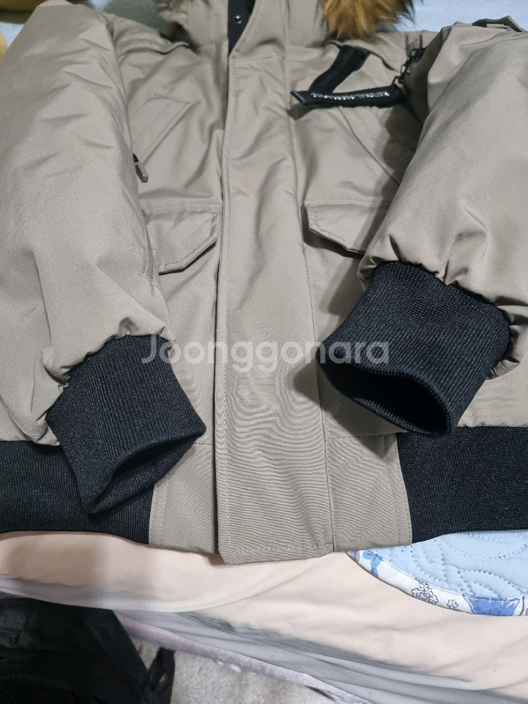 내셔널지오그래픽 타루가 패딩 L [S급]--3