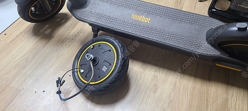 나인봇 맥스G30용 바퀴 AN36350(미개봉)--1