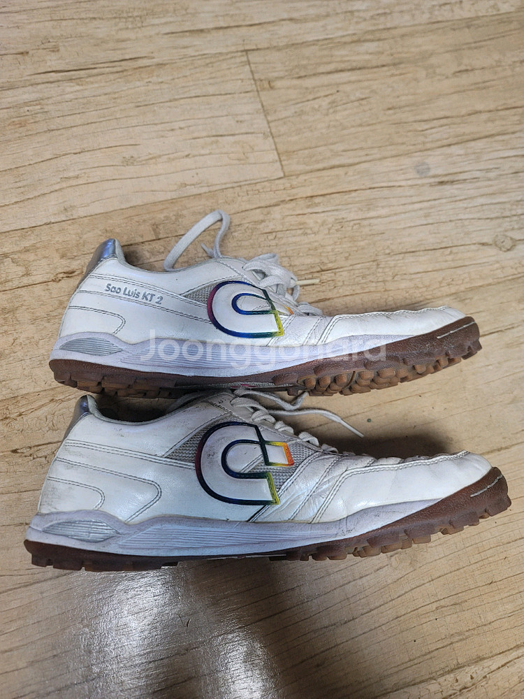 데스포르치 상루이스 KT2 풋살화 270 팝니다--2