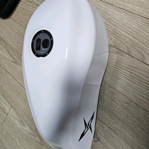 엑스라이더 터보프로 60v 점보배터리 흰색