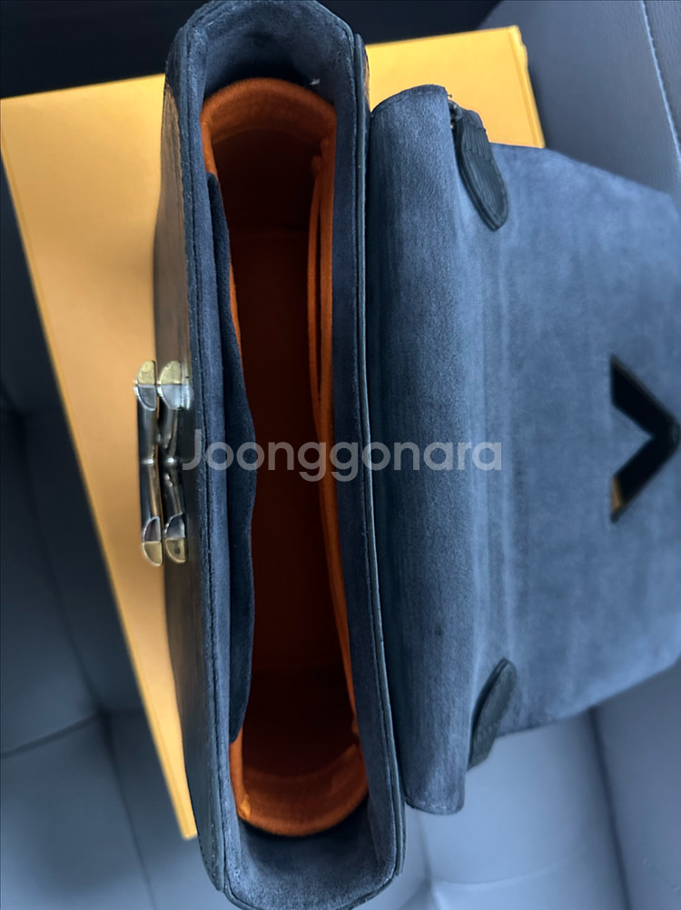 루이비통 에삐 트위스트 mm--5