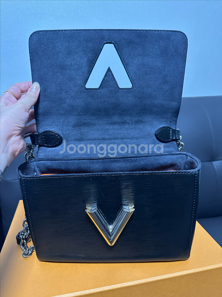 루이비통 에삐 트위스트 mm--4