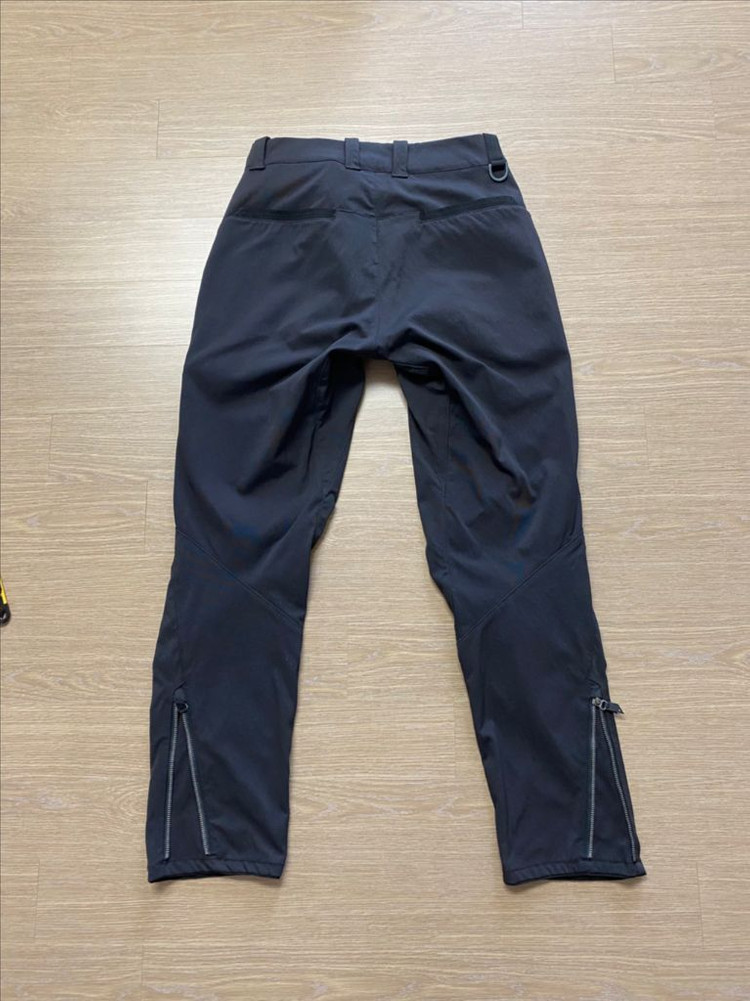 클라터뮤젠 드발린 팬츠--4