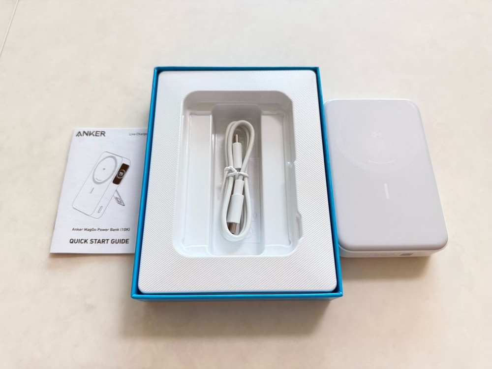 맥세이프 무선충전 보조배터리 10K--1