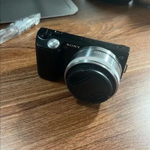 소니 NEX-5 미러리스 카메라 이미지