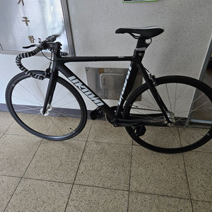 2025년 언노운싱귤러리티 러쉬 픽시 자전거 새것