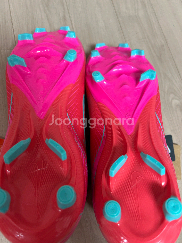 나이키 슈퍼플라이 10 축구화 275mm 새상품--2