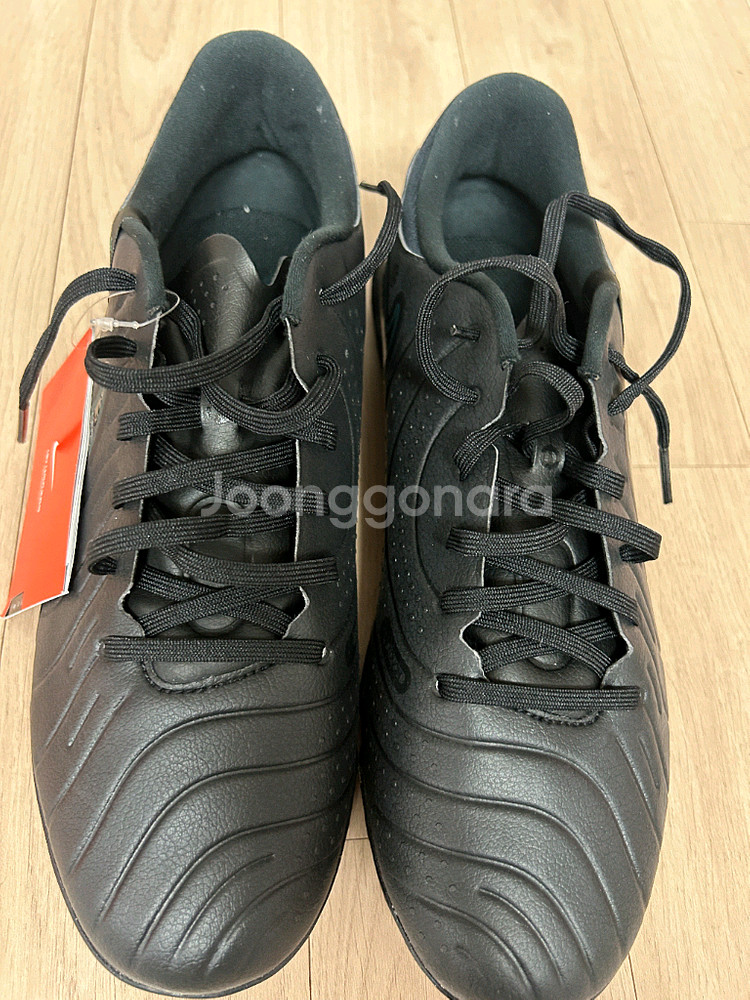 나이키 티엠포 레전드 10 풋살화 275mm 새상품--0