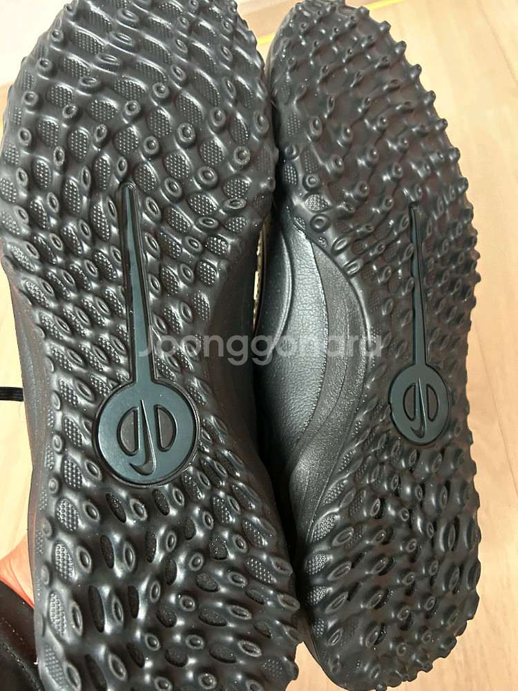 나이키 티엠포 레전드 10 풋살화 275mm 새상품--2