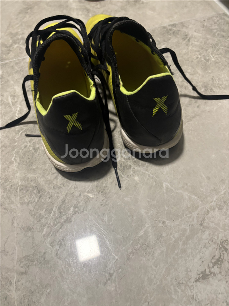 아디다스 축구화--2