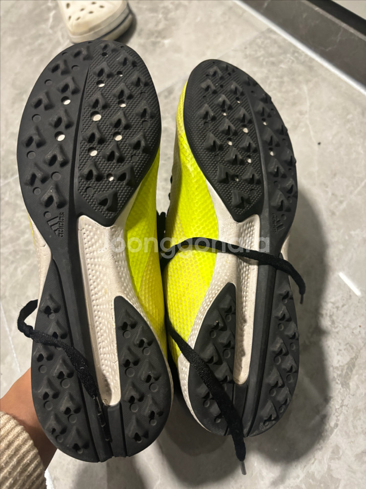 아디다스 축구화--3