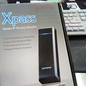 Suprema Xpass 스마트 IP 액세스 리더기