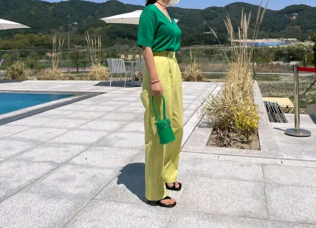 헤이 딥 브이넥 반팔 니트 - 그린 이미지