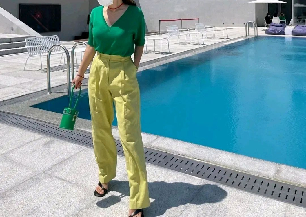 헤이 딥 브이넥 반팔 니트 - 그린 이미지