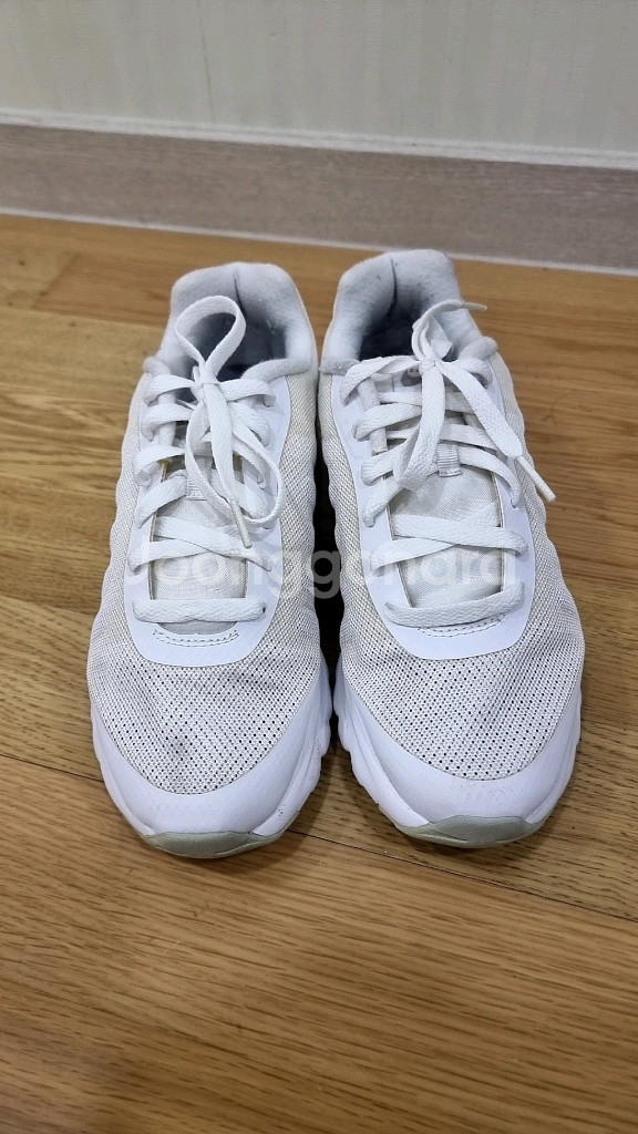 나이키 에어맥스 인비고 운동화250--1