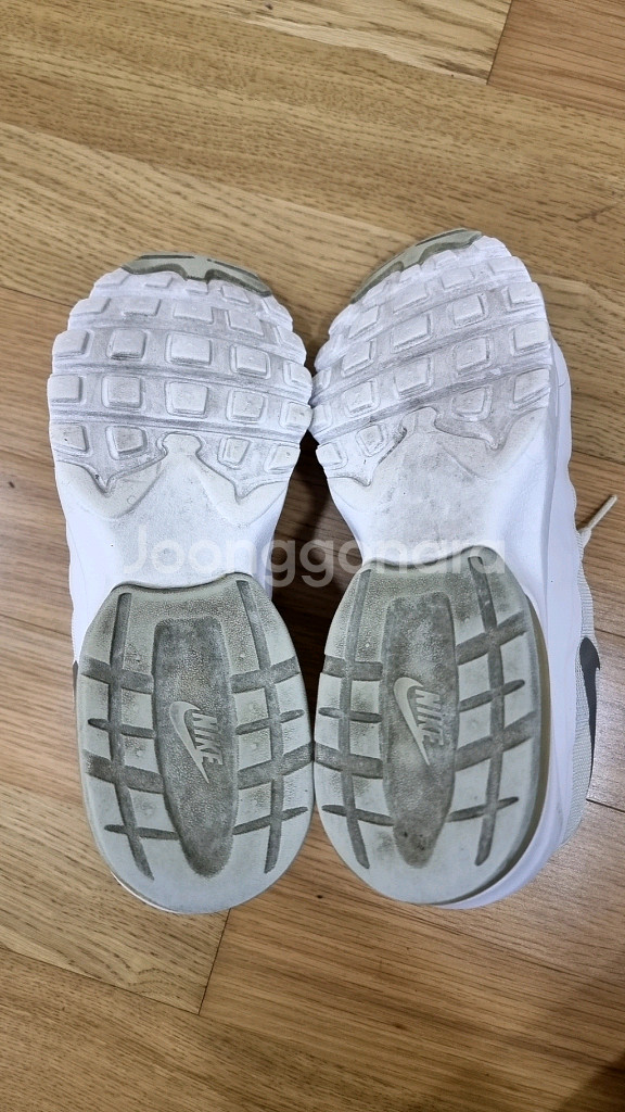 나이키 에어맥스 인비고 운동화250--7