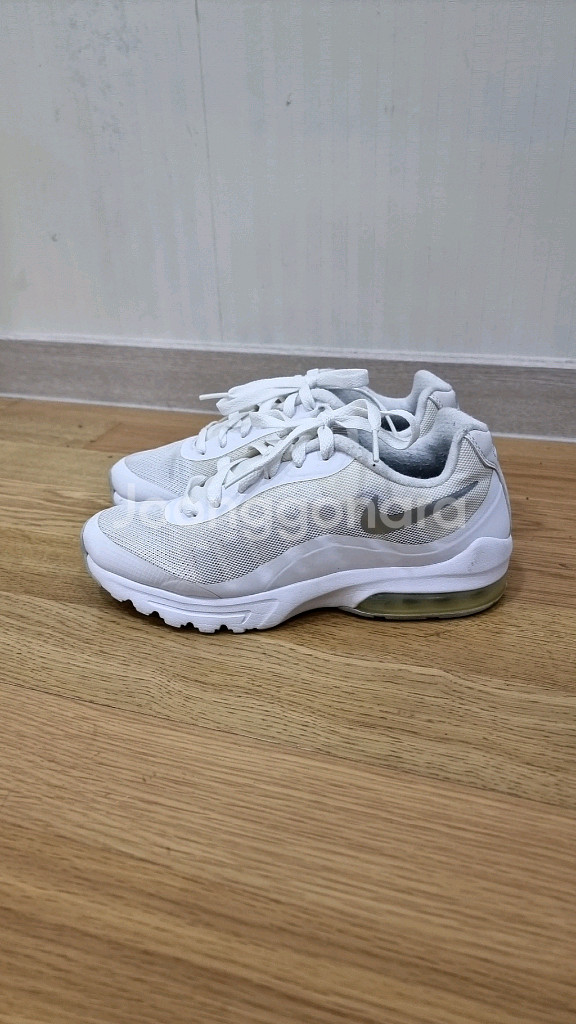 나이키 에어맥스 인비고 운동화250--2